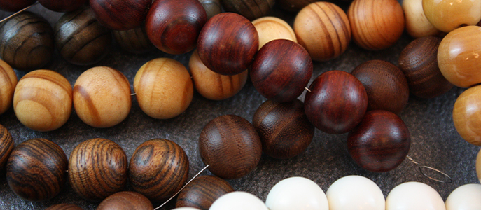 数珠玉・ウッドビーズの加工