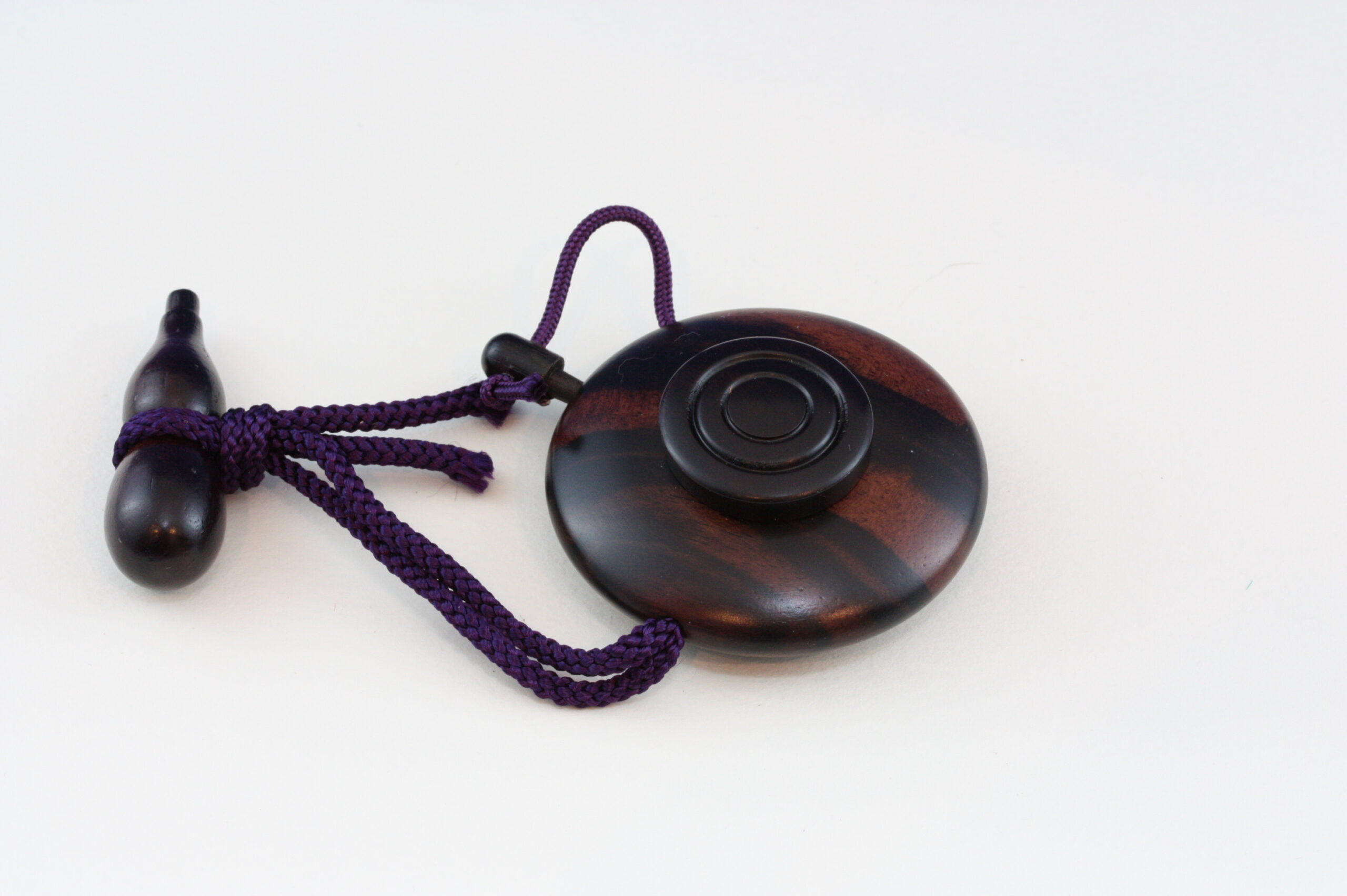 紫檀　塗香入　瓢箪付
