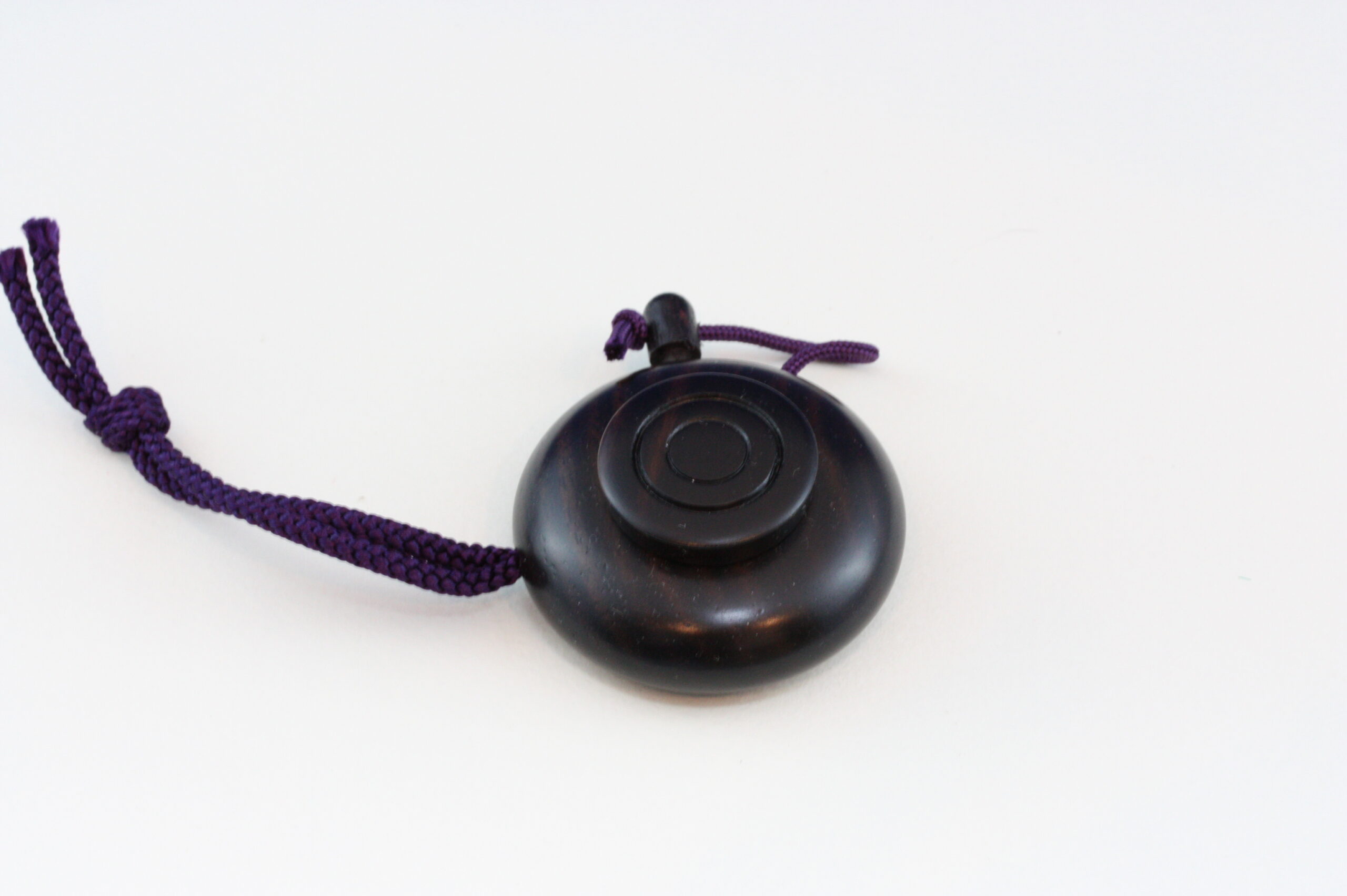 黒檀　塗香入　貝象嵌入　※各梵字　宗紋などお入れします。