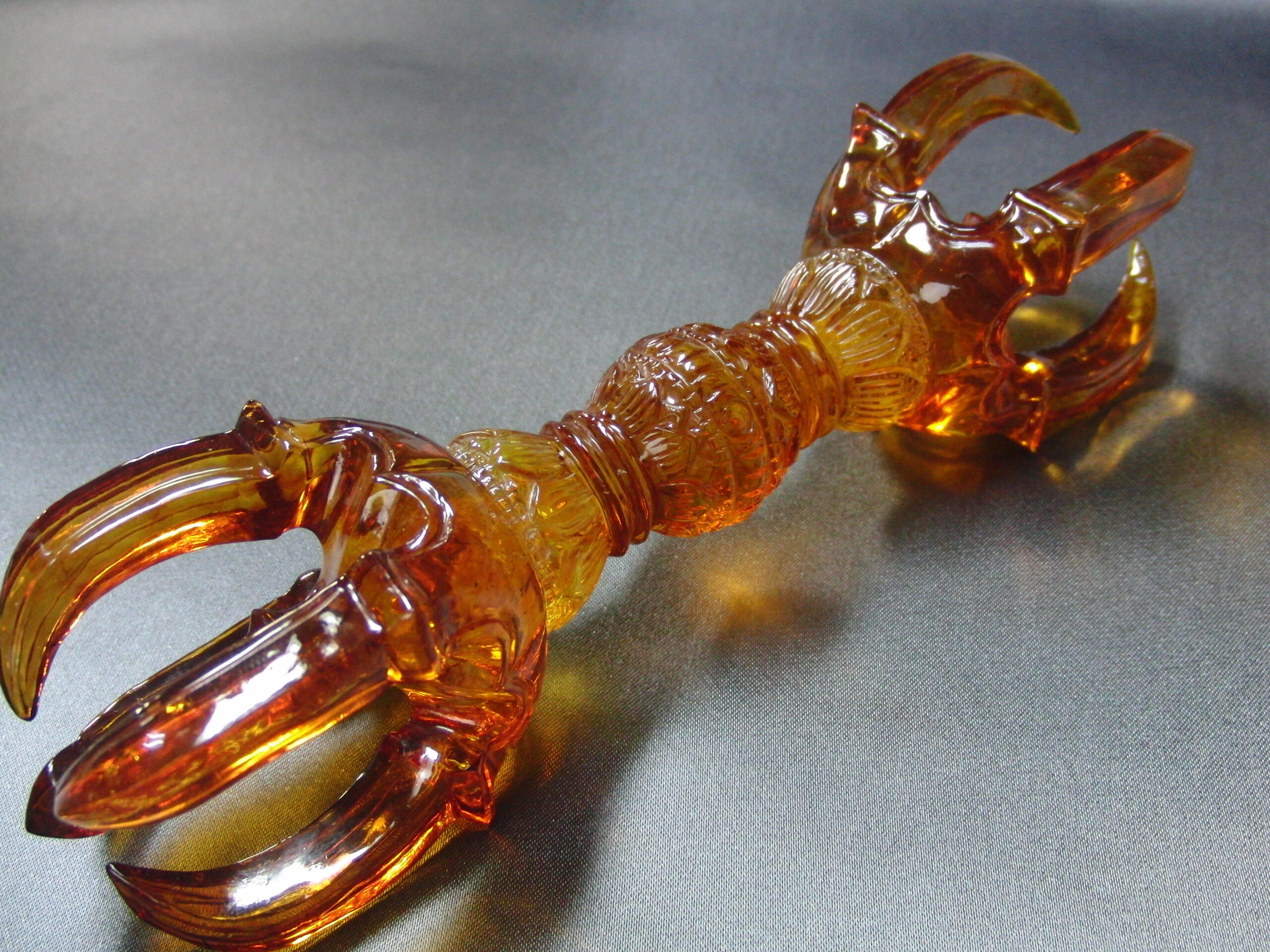 圧縮琥珀　五鈷杵