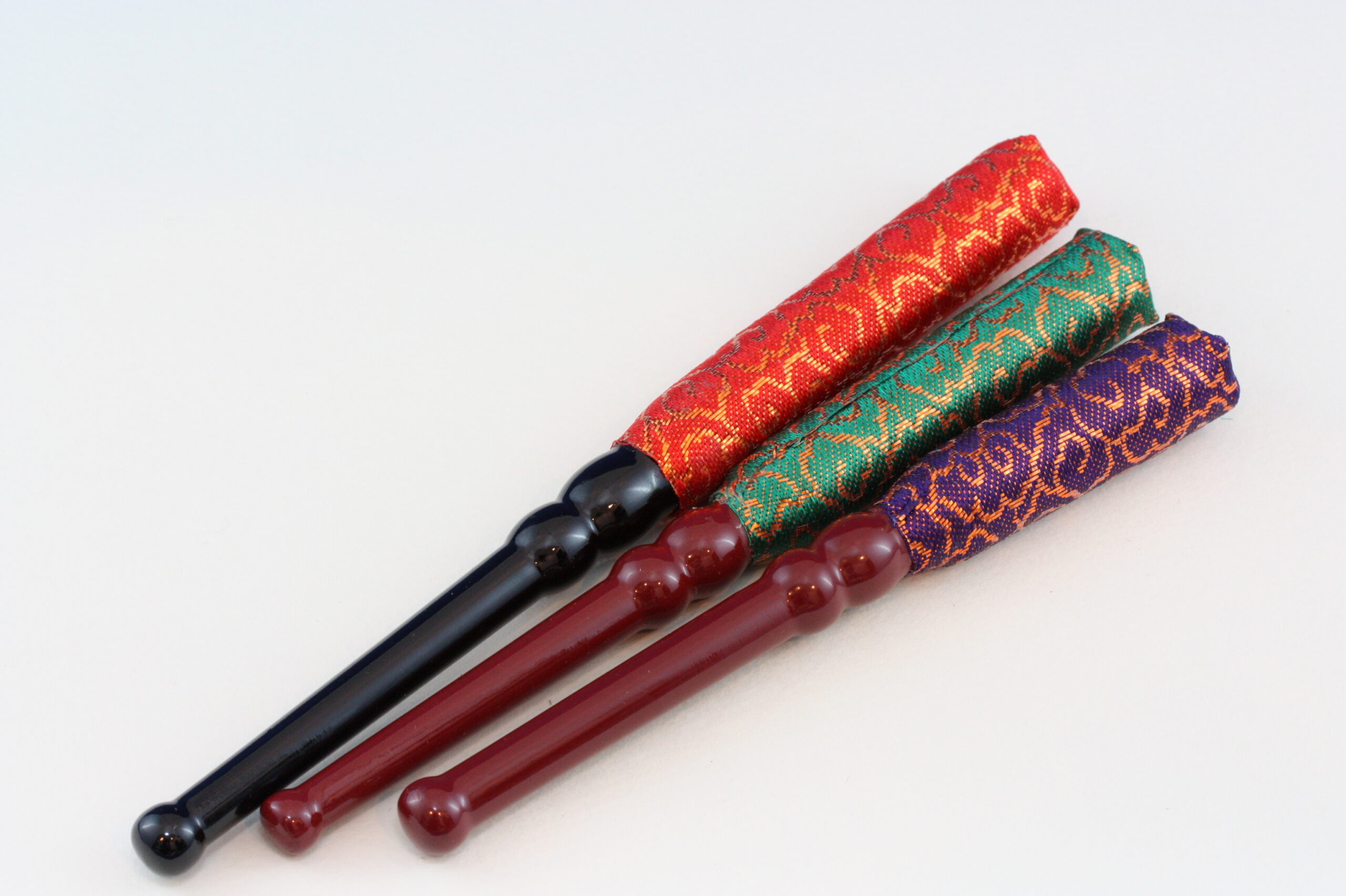 カシュー塗り　りん棒　金襴