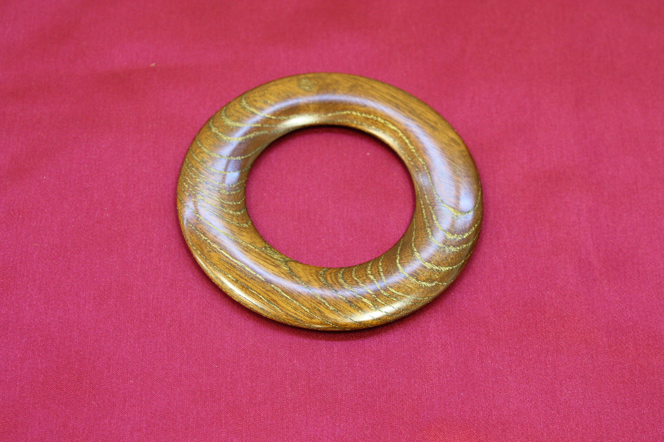 欅　沈金摺漆　袈裟輪